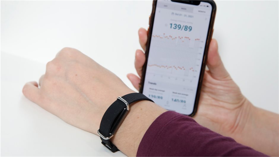 Wearables können unter anderem Vitalparameter in Echtzeit erfassen.