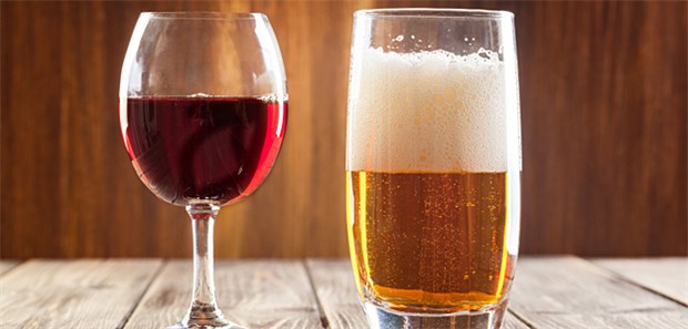 Alkohol bleibt Suchtproblem Nummer eins Wein und Bier bergen Suchtgefahren.