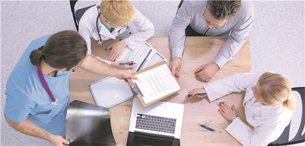 Weiterbildung in der Allgemeinmedizin bleibt eine große Herausforderung – Kompetenzzentren sollen helfen.