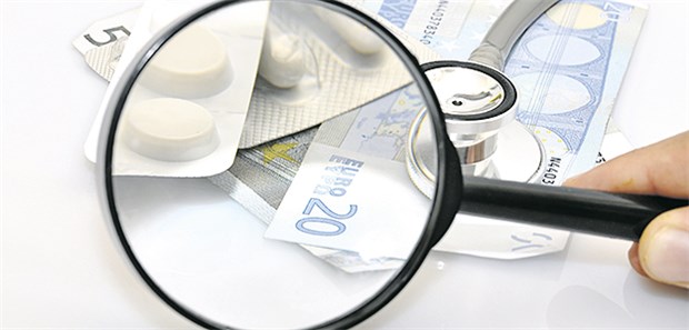 Mehr Fragen als Antworten Welche Informationen sollen Vertragsärzten via Praxisinformationssystem über neue Medikamente übermittelt werden – das ist strittig.