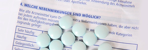 Ärzte sollen Nebenwirkungen direkt melden Welche Nebenwirkung? UAW sollen Ärzte künftig auch an BfArM und PEI melden.