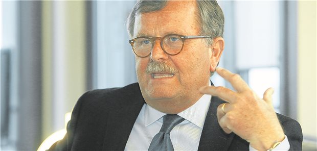 Nach Pflichttest: Montgomery will generelle Quarantäne Weltärztebund-Chef Frank Ulrich Montgomery: Es gilt chaotische Zustände im Gesundheitssystem zu verhindern.