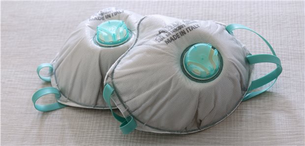 Weltweit ist es wegen der Corona-Pandemie zu einem Mangel an FFP-Schutzmasken gekommen.