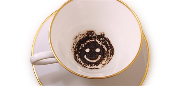Schluss mit der Kaffeesatzleserei! Weniger epidemiologische Kaffeesatzleserei und einen Paradigmenwechsel in der Präventionsforschung fordert Autor Thomas Müller.