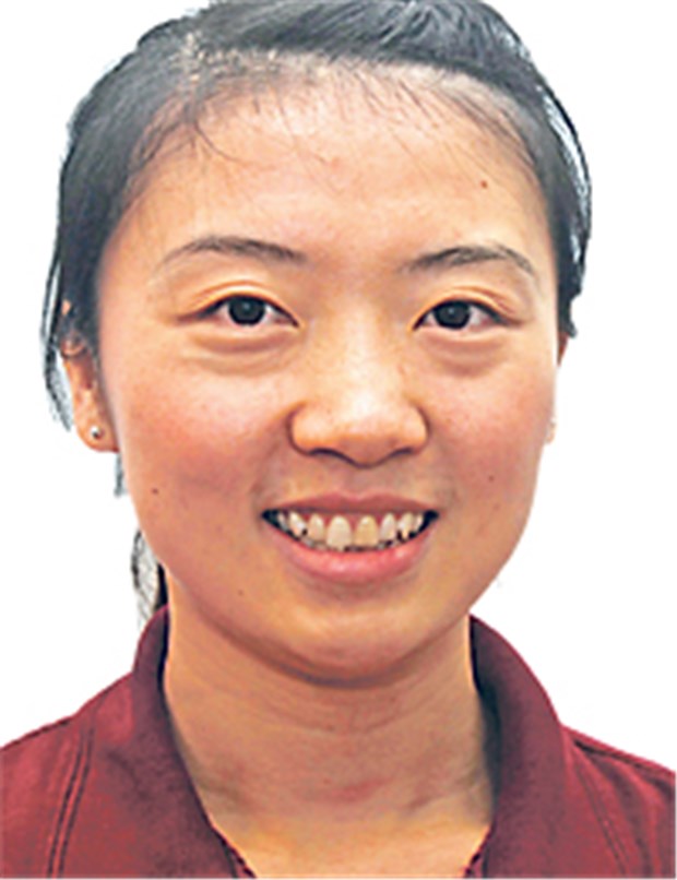 Fleißige Pflegerinnen aus China im Schwabenland Wenjing Cai lernt eifrig Deutsch.