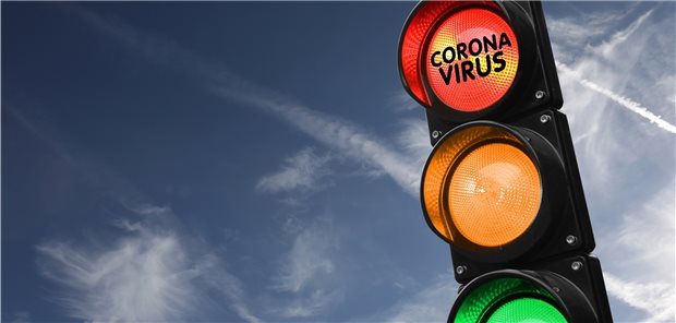 Warum Berliner Amtsärzte gegen die Corona-Ampel sind Wenn die Corona-Ampel auf Rot springt, sollen Maßnahmen zur Eindämmung des Virus ergriffen werden. Doch das geplante Modell findet bei Berliner Amtsärzten keinen großen Anklang.
