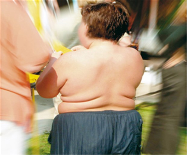 Steuern und Werbeverbote gegen Adipositas Wer als Kind schon zu dick ist, bleibt es meist sein Leben lang.
