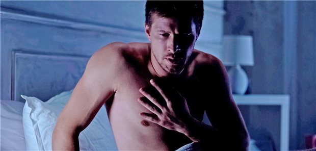 Wer als junger Mensch bereits einen Herzinfarkt erleidet, hat eine gewisse Chance, dass sich seine linksventrikuläre Auswurffraktion wieder erholt. (Symbolbild mit Fotomodell)