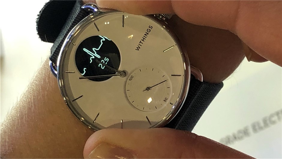 Wer an Wearables denkt, denkt als erstes an Smartwatches. Bei den meisten handel...