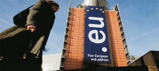 EU-Parlament: Mitarbeiter müssen peinlichen Fragenkatalog zur Gesundheit beantworten Wer bei der EU in Brüssel arbeiten möchte, der muss sich auf einen intensiven Gesundheitscheck gefasst machen.