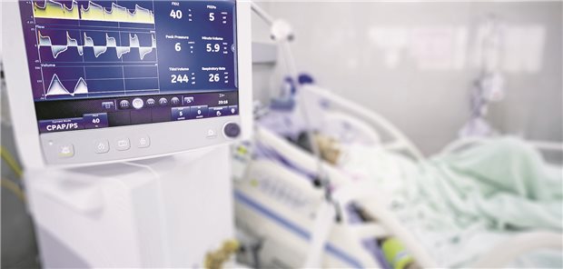 Bundeskabinett will Ex-post-Triage verbieten Wer bekommt das Bett auf der Intensivstation? Dafür soll die kurzfristige und aktuelle Überlebenswahrscheinlichkeit ausschlaggebend sein.