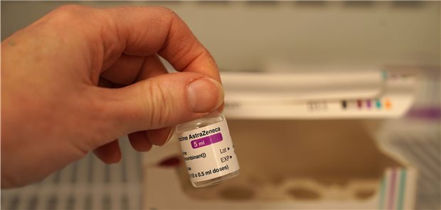 Corona-Vakzine: AstraZeneca liefert früher – aber wohl nicht mehr Wer bekommt wann wie viel? Jede Menge offene Fragen zum Corona-Impfstoff von AstraZeneca.