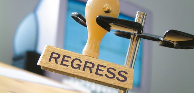 Wer dem Regress entgehen will, sollte immer den ausdrücklichen Hinweis der KVen und Kassen beachten und möglichst den wirtschaftlichsten Bezugsweg wählen.