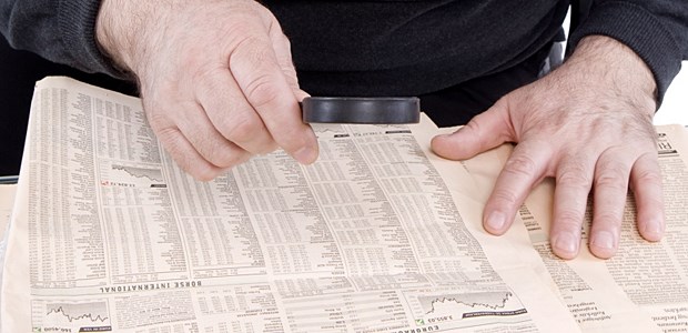 Investoren entdecken wieder Aktien Wer derzeit in Aktien der Indizes Dax und Eurostoxx 50 investiert, muss Kursgewinne nicht mit der Lupe suchen.