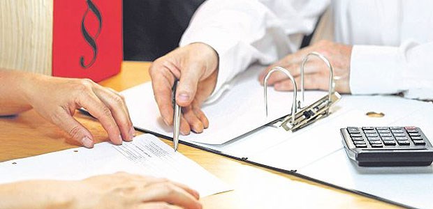 All inclusive - nicht immer ideal Wer eine Versicherungspolice unterschreibt, sollte sich gut überlegen, was für ihn am günstigsten ist.