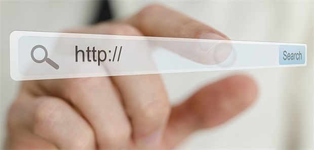 Patienten schätzen Google als "Zweitmeinung" zum Arzt Wer sich im Internet über Gesundheitsthemen informiert, tut das oft im Vorfeld eines Arztbesuches, wie eine Befragung im Auftrag der Bertelsmann Stiftung ergeben hat.