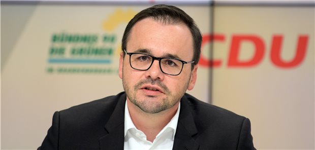 Brandenburger CDU: Ungenutzte Impfdosen an Dritte Welt spenden! Brandenburger CDU-Fraktionschef Jan Redmann: Wer sich gegen COVID-19, auch SARS-CoV-2, impfen lassen kann, aber nicht will, müsse mit den Konsequenzen leben.