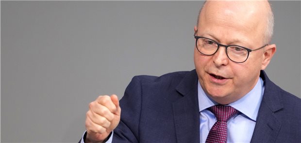Spekulationen: FDP-Politiker Theurer als künftiger Gesundheitsminister? Wer wird neuer Bundesgesundheitsminister? Der Name des FDP-Abgeordneten Michael Theurer wird derzeit häufiger genannt.
