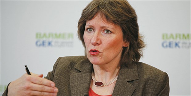 "Die Qualität der Versorgung wird völlig ausgeblendet" Wettbewerb im Gesundheitswesen darf nie Selbstzweck sein: Birgit Fischer, Vorstandschefin der Barmer GEK.
