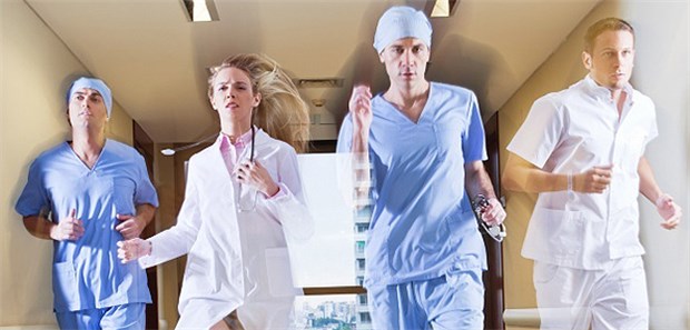 Chancenlos im Wettlauf um Führungspositionen? Wettlauf um den den freien Platz in der Führungsetage. Allzu oft sind immer noch Männer die Sieger.