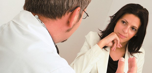 Patientenwohl oder Autonomie? Wichtig im Aufklärungsgespräch: Fürsorge und Respekt vor Autonomie.
