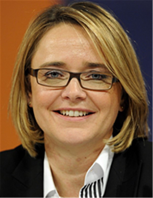 Pflege-Reform: "Ein Prozess, der Jahre dauert" Widmann-Mauz: Menschen nicht schlechter stellen.