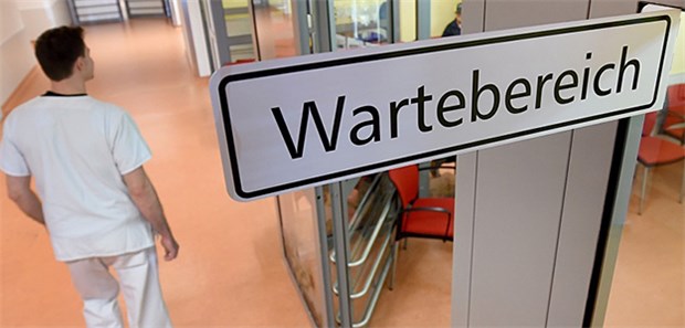 Tüfteln an der Patientensteuerung Wie können Notaufnahmen entlastet und Patienten effektiver gesteuert werden? Auf regionaler Ebene gibt es bereits zahlreiche Ansätze.
