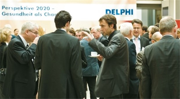 Die Delphi-Studie beschreibt Szenarien für Gesundheitsreformen - nun ist Handeln gefragt Wie sieht das Gesundheitswesen im Jahr 2020 aus? Diese Frage stand im Zentrum bei der Vorstellung der Delphi-Studie Anfang November in Berlin.
