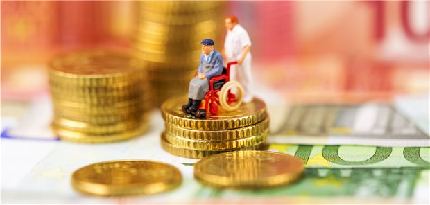 Schritte zu einer neuen Pflege-Finanzierung Wie soll es mit der Finanzierung der Pflege weitergehen? Ein Bündnis aus verschiedenen Organisationen hat jetzt eigene Vorschläge vorgelegt.