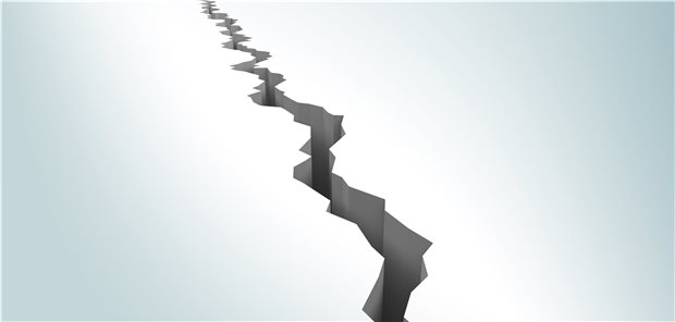 Wie tief ist die Spaltung? Eine aktuelle Bitkom-Umfrage macht einen „digitalen Graben“ zwischen Ärzten in Praxen und Kliniken aus.