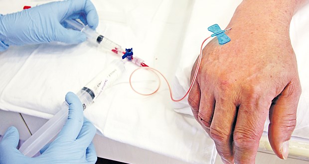 Priorisierung - nichts für die Selbstverwaltung Wie viel Therapie ist auf Dauer bezahlbar und wer soll darüber entscheiden? Ein strittiges Thema.