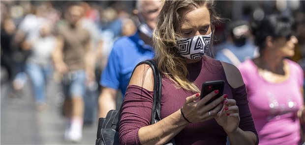 Offizielle Corona-Warn-App am Dienstagmorgen gestartet Wie wird die Corona-Warn-App angenommen? Ihre Nutzung bleibt in jedem Fall freiwillig.