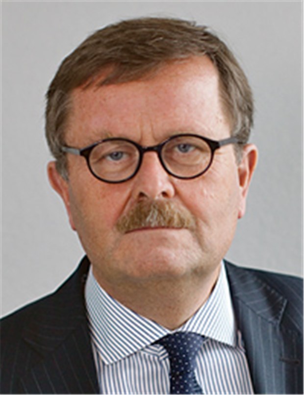 Montgomery will keinen 'Kammerknast' Will keine Kammerpolizei: Frank Ulrich Montgomery.