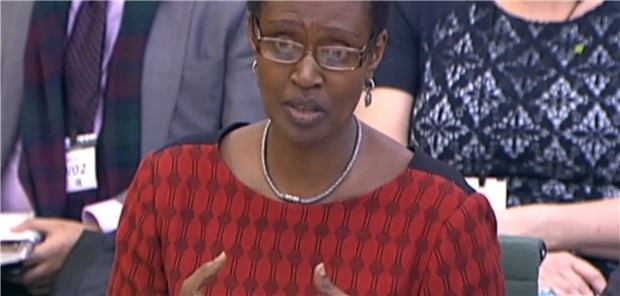 Ugandische Ingenieurin neue Chefin von UNAIDS Winnie Byanyima, ehemals Geschäftsführerin von Oxfam International (hier bei einer Rede im britischen Unterhauses), leitet künftig die Organisation UNAIDS.