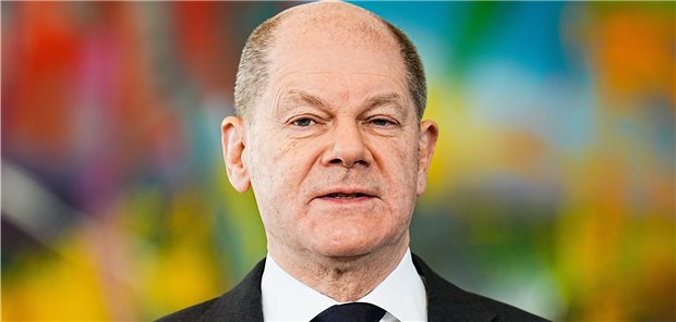 Scholz drängt auf Vollzug der Corona-Teil-Impfpflicht „Wir gehen davon aus, dass Gesetze eingehalten werden. Das ist einer der Vorzüge des deutschen Rechtssystems“: Bundeskanzler Olaf Scholz zur Diskussion über die Aussetzung der einrichtungsbezogenen Impfpflicht.