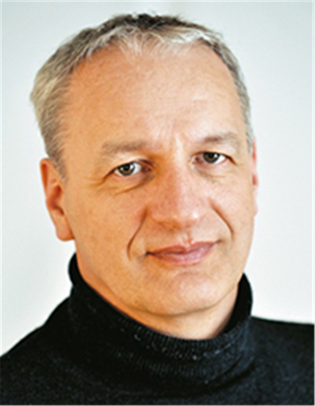 Freiheit - aufgesaugt wie ein Schwamm "Wir haben 1989/90 die Obrigkeits- und Hierarchie-Gläubigkeit abgelegt." (Dr. Harald Terpe)