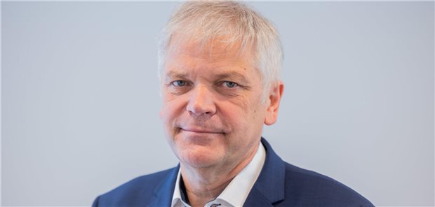 ÄKWL nimmt Weiterbildung und regionale Versorgung in den Fokus Wir stellen uns die Frage, ob die Weiterbildung weiterhin in dem Umfang stattfinden kann wie bislang: Dr. Hans-Albert gehle, Präsident der Ärztekammer Westfalen-Lippe.