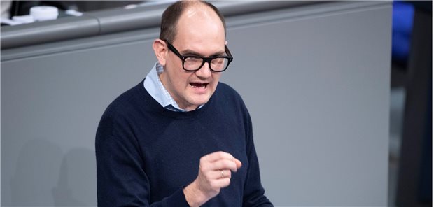 Wirbt für eine Impfpflicht für alle Volljährigen: Dr. Janosch Dahmen (Grüne).