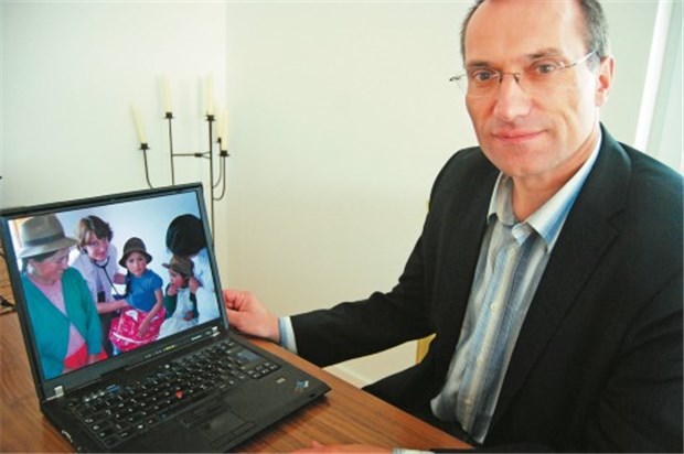 Ein Hospital für die Armen Perus Wirbt mit Vorträgen für sein Projekt: Chirurg Dr. Klaus-Dieter John.