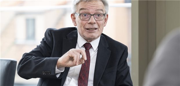 Das Foto zeigt den G-BA-Vorsitzenden Professor Josef Hecken.