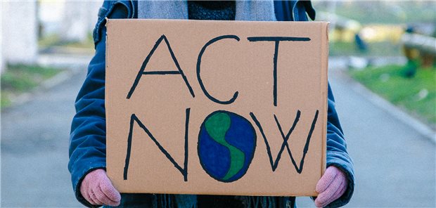 Welt im Krisensog: Akademien fordern Schritte zur resilienten Gesellschaft Wissenschaftsakademien der G7-Staaten sehen dringenden Handlungsbedarf: Auf dem Weg zu den Pariser Klimazielen gebe es erhebliche Defizite bei den zugesagten Klimaschutzbeiträgen und der Umsetzung der Treibhausgasemissionsreduktion.