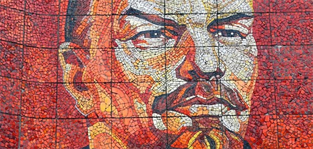 Hindenburg, Lenin, Reagan: Wenn Staatenlenker schwächeln Wladimir Iljitsch Uljanow, genannt Lenin (1870-1924), litt einem medizinischen Artikel zufolge unter einer vaskulären Demenz.