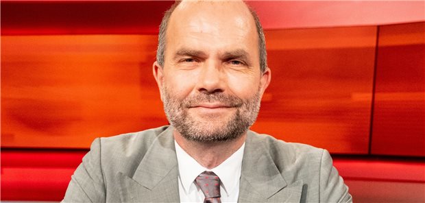 „Amtsärzte und das KV-System sind der ganz entscheidende Faktor!“ „Wo Krankenhaus draufsteht, muss gute medizinische Versorgung drin sein“ – Gesundheitsökonom Professor Reinhard Busse von der TU Berlin.