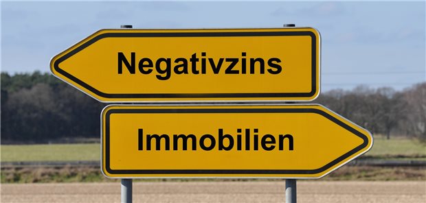 Mit Rürup zur Rente Wo geht die Reise hin? Noch ist trotz coronabedingt steigender Staatsverschuldung kein Ende der Niedrigzinsphase in Sicht. Auch Immobilienfonds sind keineGarantie mehr auf stetig sprudelnde Erträge.