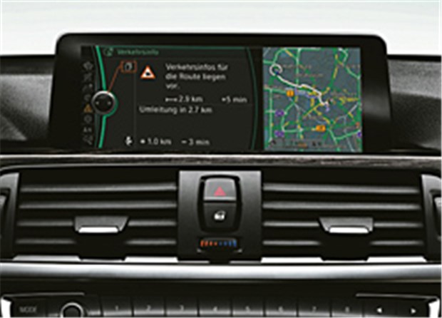 Wochenende im Südtirol zu gewinnen Wo staut es sich gerade? Die Real-Time Traffic Information zeigt es dem Fahrer an.