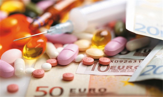 AOK sieht Rabattverträge in Gefahr Wohin führt das Arzneimittelneuordungsgesetz (AMNOG) die Preise für Medikamente?