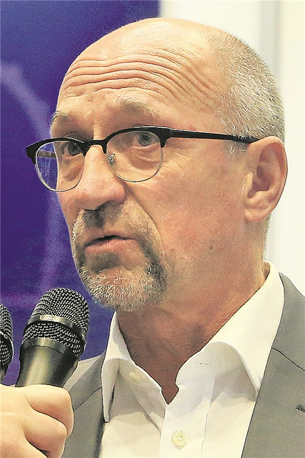 Prävention – Vision 2030 für Deutschland Wolfgang van den Bergh, Chefredakteur der „Ärzte Zeitung“