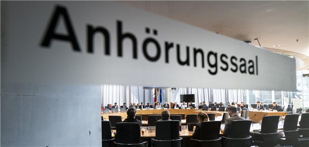 Woran spart das GKV-Sparpaket? Am Geld oder an den Versorgungsstrukturen?