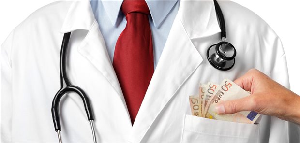 Zahlt eine Uniklinik einem Chefarzt eine Ausgleichszahlung für das Unterlassen der Privatliquidation, so fällt auf diesen Betrag Umsatzsteuer an, urteilte jetzt der Bundesfinanzhof.