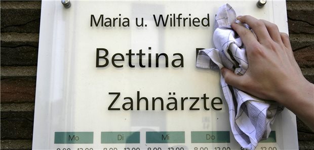 Zahnärzte sind die Fachgruppe mit den längsten Öffnungszeiten.